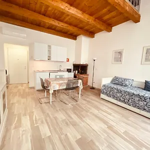 Bed & Breakfast Residenza Cavour, Florence