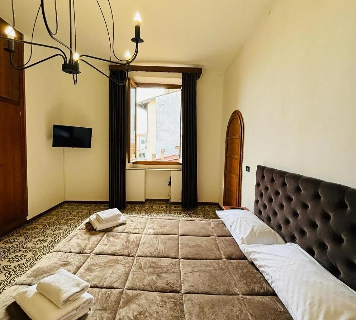Best Bnb Albizi Florence 0*,  Italy