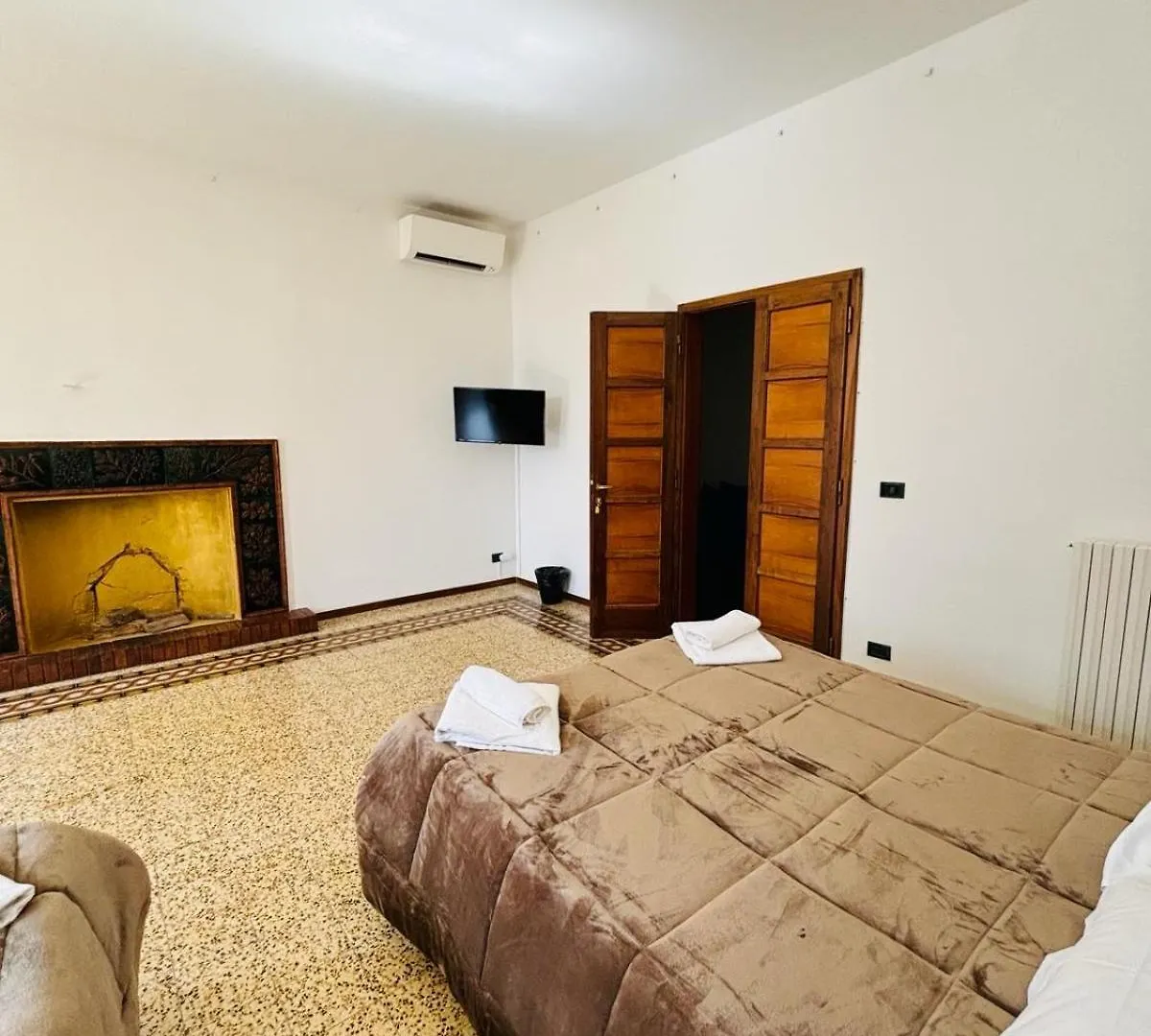 Best Bnb Albizi Florence 0*,  Italy